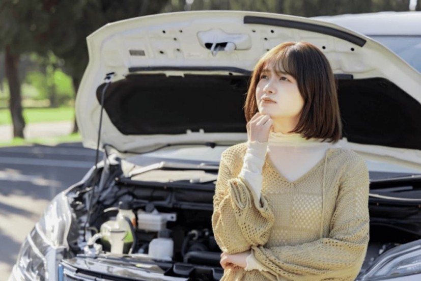 ハイブリッド車のバッテリー上がりでも安心のマルチ救急24