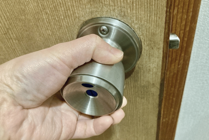 握り玉タイプのドアノブで修理が必要な不具合